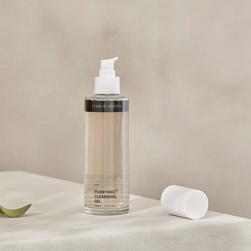 Purifying cleansing gel