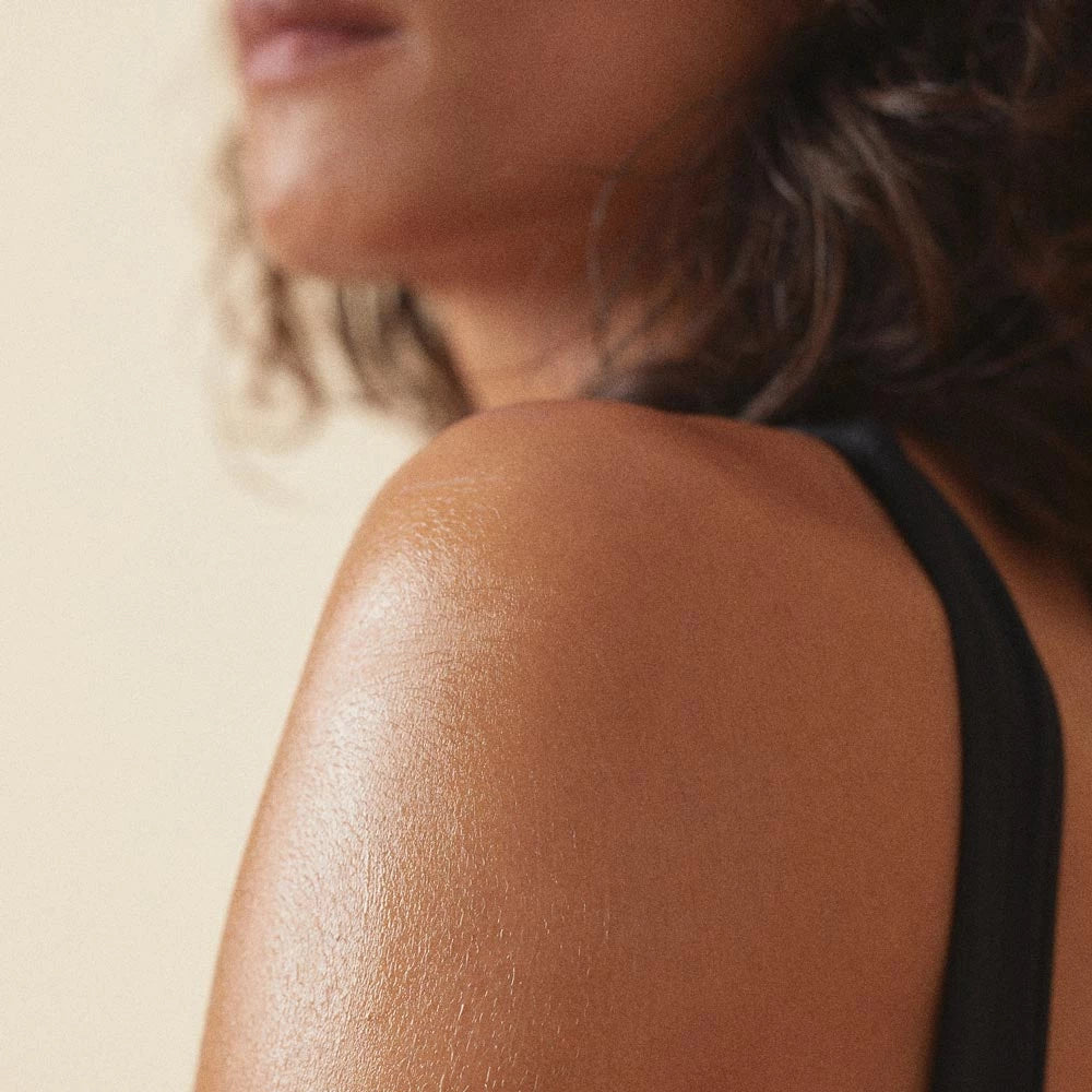 Golden glow body oil